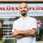Unternehmen 7 Bild AUTOSCHLÜSSEL SCHLÜSSEL FLÜSTERER KÖLN Türenbau am Köln NW