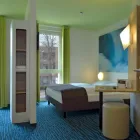 Unternehmen 7 Bild B&B HOTEL KREFELD Reisen am Krefeld NW