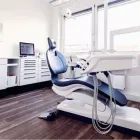 Unternehmen 1 Bild DR. JOHANN WELLNITZ - KIEFERORTHOPÄDE AM KAISERRING Ärzte am Mannheim BW