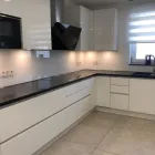 Unternehmen 6 Bild GLASEREI GLAS GOLOMBIEWSKI Spezialbauunternehmen am Duisburg NW