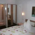 Unternehmen 9 Bild HOTEL HAUS SCHWAN Restaurants mit Hotel am Köln NW