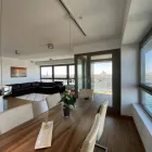 Unternehmen 51 Bild IRIS BAUMANN - IMMOBILIENMAKLER RHEINAUHAFEN KÖLN Raumausstatter, Innenausstatter am Köln NW