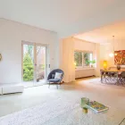 Unternehmen 81 Bild IRIS BAUMANN - IMMOBILIENMAKLER RHEINAUHAFEN KÖLN Raumausstatter, Innenausstatter am Köln NW