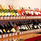 Unternehmen 1 Bild JACQUES’ WEIN-DEPOT Weinhändler und -Importeur am Hamburg HH