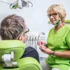 Unternehmen 1 Bild KIEFERORTHOPÄDIE KÖLN I DR. MARTINA RASCHE | KÖLN Ärzte am Köln NW