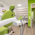 Unternehmen 14 Bild KIEFERORTHOPÄDIE KÖLN I DR. MARTINA RASCHE | KÖLN Ärzte am Köln NW
