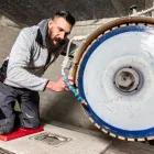 Unternehmen 10 Bild KNEETEK KLAUS BACHMANN SCHUTZBEKLEIDUNG KÖLN Produktion und Vertrieb von Textil/Bekleidung am Köln NW