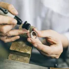 Unternehmen 1 Bild MICHAELA DONSBACH - SCHMUCKDESIGN AUS DÜSSELDORF Schmuckdesigner am Düsseldorf NRW