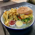 Unternehmen 5 Bild OTTO'S BURGER KÖLN Restaurant & Café am Köln NW