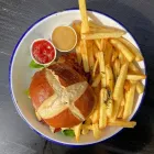 Unternehmen 7 Bild OTTO'S BURGER KÖLN Restaurant & Café am Köln NW