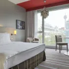 Unternehmen 17 Bild RADISSON BLU MEDIA HARBOUR HOTEL, DÜSSELDORF Restaurant & Café am Düsseldorf NW