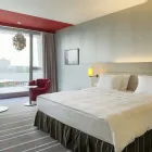 Unternehmen 29 Bild RADISSON BLU MEDIA HARBOUR HOTEL, DÜSSELDORF Restaurant & Café am Düsseldorf NW