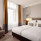 Unternehmen 4 Bild REICHSHOF HAMBURG, CURIO COLLECTION BY HILTON Reisen am Hamburg HH