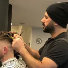 Unternehmen 10 Bild SALON BAYAR BARBERSHOP Kosmetik, Körperpflege-Dienstleistungen am Köln NW