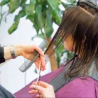 Unternehmen 4 Bild SCHARF GESCHNITTEN! Friseursalons am Düsseldorf NW
