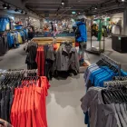 Unternehmen 1 Bild SPORTSCHECK HAMBURG-ALTSTADT Textil, Bekleidung Einzelhandel am Hamburg – Altstadt HH