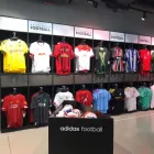 Unternehmen 13 Bild SPORTSCHECK KÖLN Textil, Bekleidung Einzelhandel am Köln NW