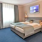 Unternehmen 2 Bild ST. JOSEPH HOTEL HAMBURG - REEPERBAHN ST. PAULI KIEZ Reisen am Hamburg HH