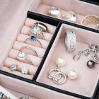 Unternehmen 2 Bild VON SPRECKELSEN JUWELIER Schmuck-Dienstleistungen, Uhren-Dienstleistungen, Edelmetallwaren-Dienstleistungen am Hamburg HH