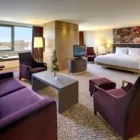 Unternehmen 9 Bild WEINSTUBE HILTON RESTAURANT Weinstuben am Mainz RP
