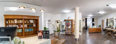Unternehmen 6 Bild APROPOS HAARE MANNHEIM Massagen am Mannheim BW