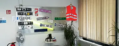 Unternehmen 1 Bild AUTOSCHILDER & ZULASSUNGEN STEININGER BIELEFELD Ämter & Behörden am Bielefeld NW