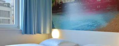 Unternehmen 2 Bild B&B HOTEL HAMBURG-WANDSBEK Reisen am Hamburg SH