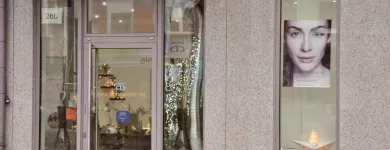 Unternehmen 5 Bild BEAUTY AND NAILS ALEX SCHNEIDER I KÖLN Schönheitskliniken am Köln NW