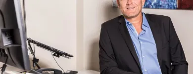 Unternehmen 5 Bild BEZIRKSDIREKTION CRONE & PARTNER, AXA, DBV, DEUTSCHE ÄRZTE FINANZ Krankenkassen am Essen NW