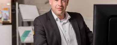 Unternehmen 6 Bild BEZIRKSDIREKTION CRONE & PARTNER, AXA, DBV, DEUTSCHE ÄRZTE FINANZ Krankenkassen am Essen NW