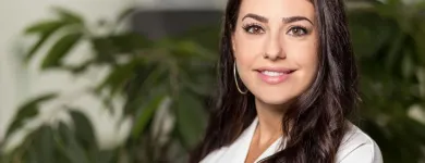 Unternehmen 9 Bild BEZIRKSDIREKTION CRONE & PARTNER, AXA, DBV, DEUTSCHE ÄRZTE FINANZ Krankenkassen am Essen NW