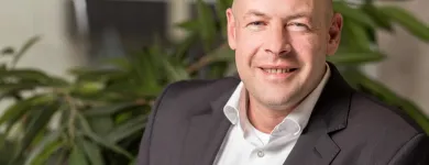 Unternehmen 2 Bild BEZIRKSDIREKTION CRONE & PARTNER, AXA, DBV, DEUTSCHE ÄRZTE FINANZ Krankenkassen am Essen NW