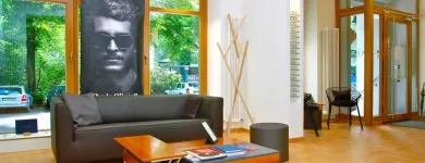 Unternehmen 4 Bild BRILLE AM KOLLWITZPLATZ BRILLE 160 OPTIKGESCHÄFT GMBH Optiker am Berlin BE