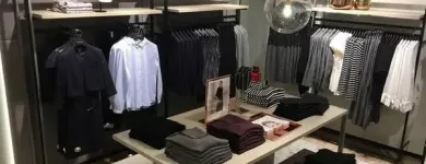 Unternehmen 33 Bild COMMA Textil, Bekleidung Einzelhandel am Stuttgart BW