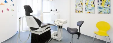Unternehmen 8 Bild DR. MED. DENT. PETRA KRETH-OHOVEN Ärzte am Köln NW
