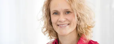 Unternehmen 11 Bild DR. MED. DENT. PETRA KRETH-OHOVEN Ärzte am Köln NW