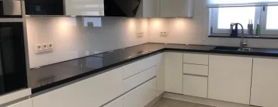 Unternehmen 6 Bild GLASEREI GLAS GOLOMBIEWSKI Spezialbauunternehmen am Duisburg NW