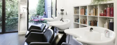 Unternehmen 8 Bild HAAR TEAM 42 INH. RUTH TJEERDSTRA Friseursalons am Mönchengladbach NW