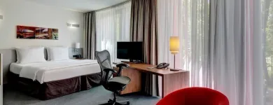 Unternehmen 8 Bild HILTON GARDEN INN STUTTGART NECKARPARK Reisen am Stuttgart BW
