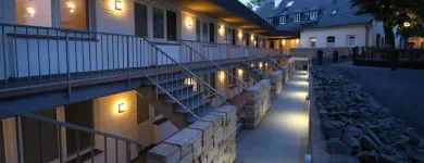 Unternehmen 8 Bild HOTEL SCHNELLENBURG Restaurant & Café am Düsseldorf NW