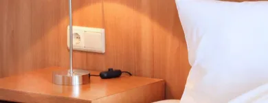 Unternehmen 16 Bild HOTEL SCHNELLENBURG Restaurant & Café am Düsseldorf NW