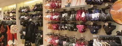 Unternehmen 7 Bild HUNKEMÖLLER Textil, Bekleidung Einzelhandel am Wiesbaden HE