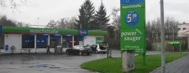 Unternehmen 8 Bild IMO CAR WASH Service & Dienstleistung am Duisburg NW