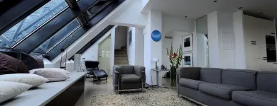Unternehmen 37 Bild IRIS BAUMANN - IMMOBILIENMAKLER RHEINAUHAFEN KÖLN Raumausstatter, Innenausstatter am Köln NW