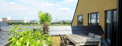 Unternehmen 53 Bild IRIS BAUMANN - IMMOBILIENMAKLER RHEINAUHAFEN KÖLN Raumausstatter, Innenausstatter am Köln NW