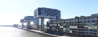 Unternehmen 54 Bild IRIS BAUMANN - IMMOBILIENMAKLER RHEINAUHAFEN KÖLN Raumausstatter, Innenausstatter am Köln NW