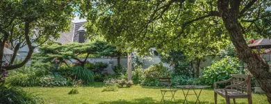 Unternehmen 60 Bild IRIS BAUMANN - IMMOBILIENMAKLER RHEINAUHAFEN KÖLN Raumausstatter, Innenausstatter am Köln NW