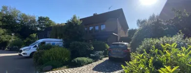 Unternehmen 72 Bild IRIS BAUMANN - IMMOBILIENMAKLER RHEINAUHAFEN KÖLN Raumausstatter, Innenausstatter am Köln NW