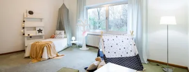 Unternehmen 80 Bild IRIS BAUMANN - IMMOBILIENMAKLER RHEINAUHAFEN KÖLN Raumausstatter, Innenausstatter am Köln NW