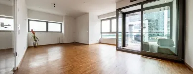 Unternehmen 94 Bild IRIS BAUMANN - IMMOBILIENMAKLER RHEINAUHAFEN KÖLN Raumausstatter, Innenausstatter am Köln NW